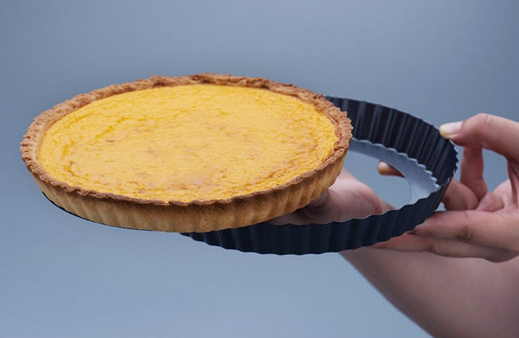 Non- Stick Tart Pan with Removable Base