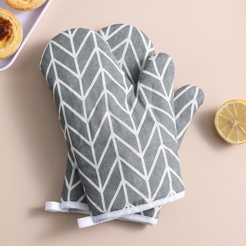 Plaid Padded Oven Mitts