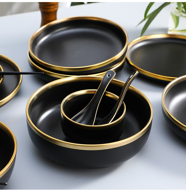 Elegant 6 Piece Gold Rim Porcelain Plate Set