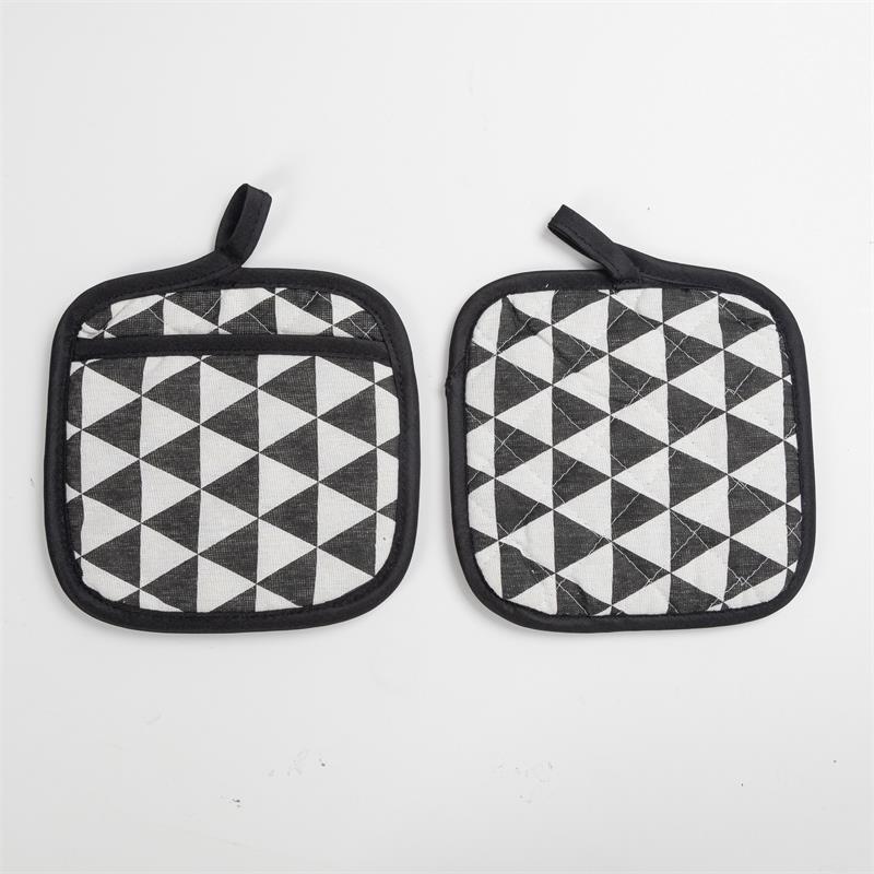 Plaid Padded Oven Mitts