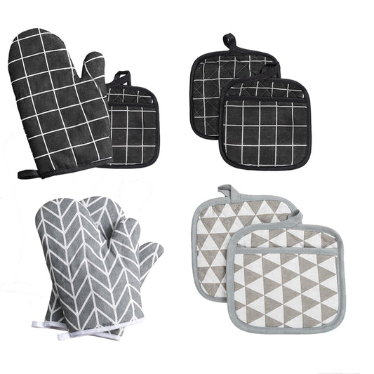 Plaid Padded Oven Mitts