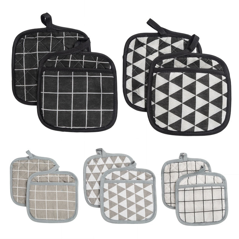 Plaid Padded Oven Mitts