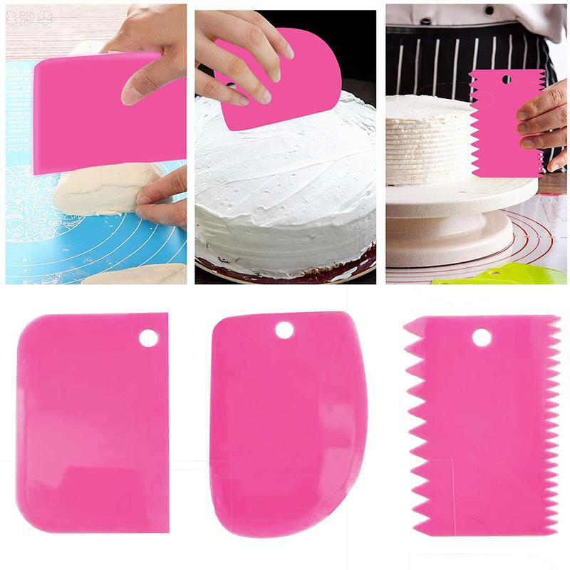 21 Piece Cake Decorating Set