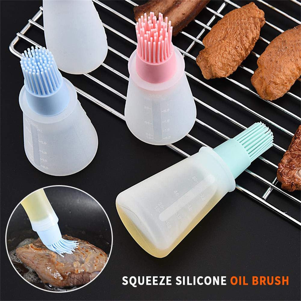 Barbecue Brush w/ Oil Dispenser